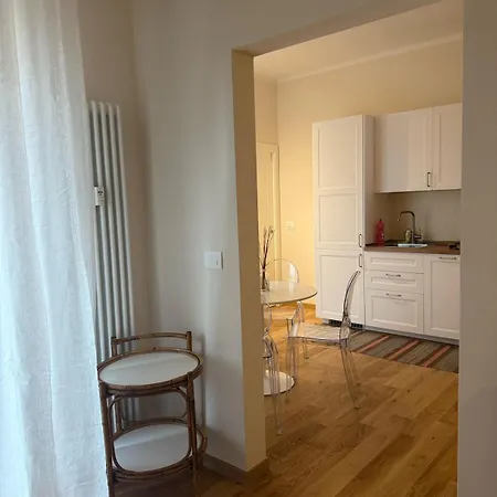 Elegant In The Heart Of Bolonia