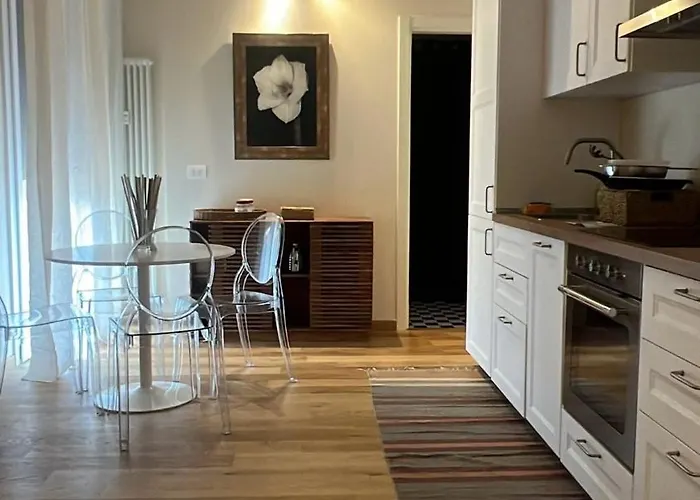 아파트 Elegant In The Heart Of 볼로냐