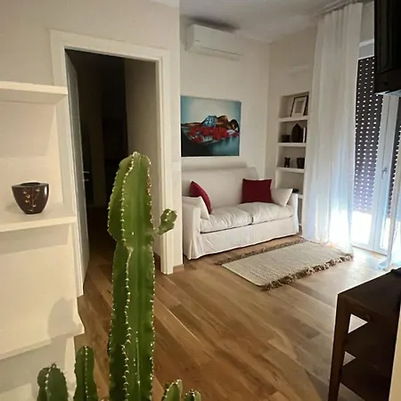 Elegant In The Heart Of *